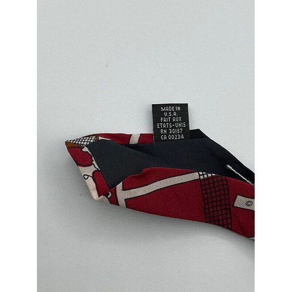 VTG Peanuts Snoopy Woodstock Tennis Mens Tie Red Black 100% Silk Cartoon Comics - Picture 4 of 4